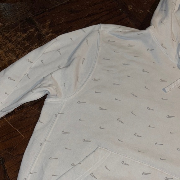Nike hoodie - Picture 5 of 10